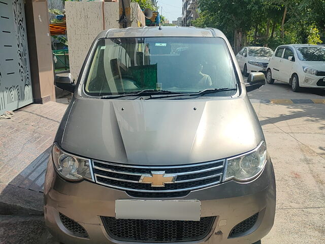 Second Hand Chevrolet Enjoy 1.3 LS 8 STR in Noida