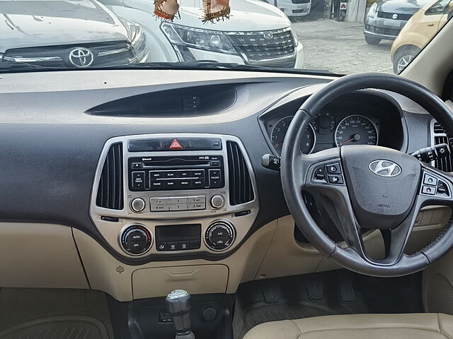 Second Hand Hyundai i20 [2012-2014] Sportz 1.2 in Kodagu