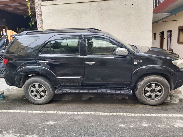 Second Hand Toyota Fortuner [2009-2012] 3.0 MT in Bangalore