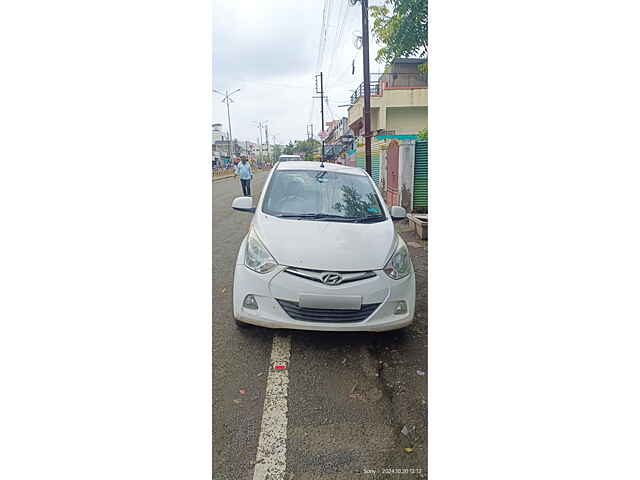 Second Hand Hyundai Eon Sportz in Akola