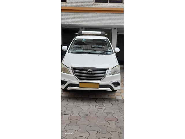 Second Hand Toyota Innova [2013-2014] 2.5 G 8 STR BS-IV in Ahmedabad