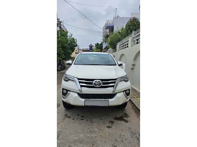 Second Hand Toyota Fortuner [2016-2021] 2.8 4x2 MT [2016-2020] in Kanpur Nagar