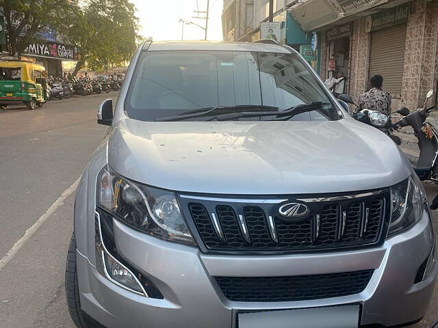 Second Hand Mahindra XUV500 [2015-2018] W10 AT in Jamnagar