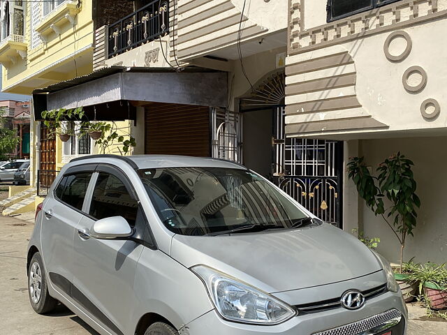 Second Hand Hyundai Grand i10 [2013-2017] Sportz 1.1 CRDi [2013-2016] in Mandasur