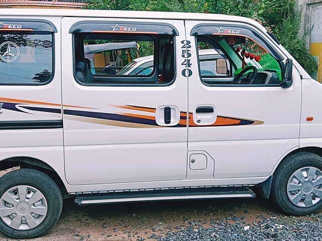 Second Hand Maruti Suzuki Eeco 5 STR AC CNG [2022-2023] in Vadodara