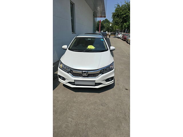 Second Hand Honda City 4th Generation V Petrol in Vadodara