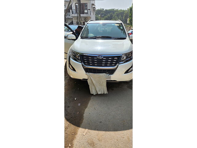 Second Hand Mahindra XUV500 W11 (O) AT in Gurgaon