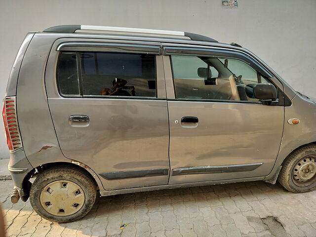 Second Hand Maruti Suzuki Wagon R 1.0 [2010-2013] LXi CNG in Kanpur