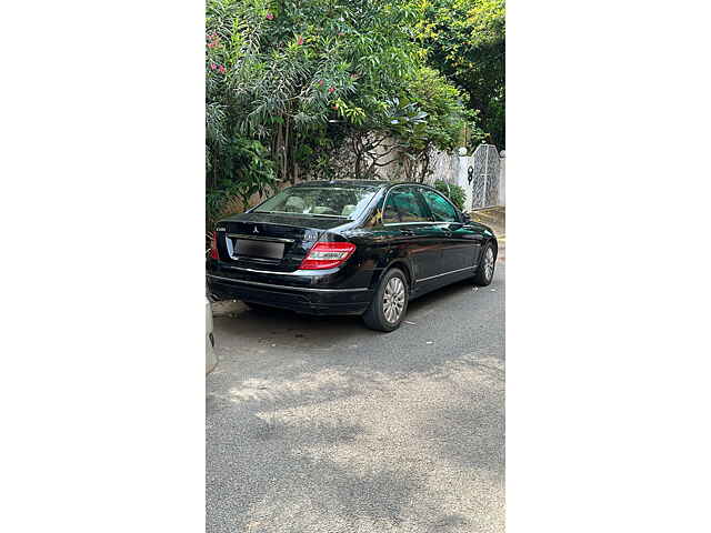 Second Hand Mercedes-Benz C-Class [2010-2011] 200 CGI Avantgarde in Hyderabad