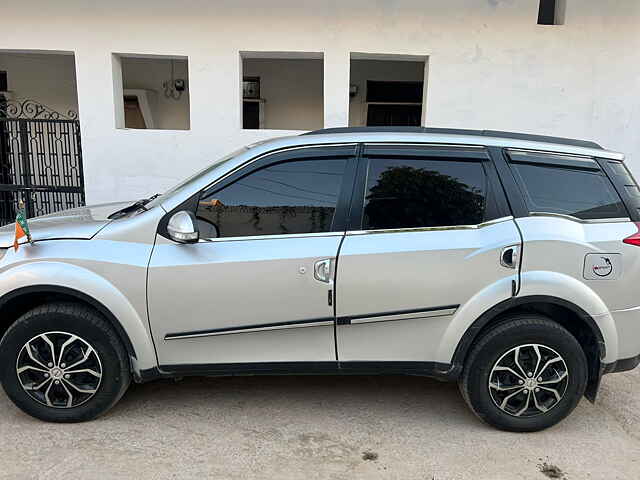 Second Hand Mahindra XUV500 [2011-2015] W8 in Bhopal