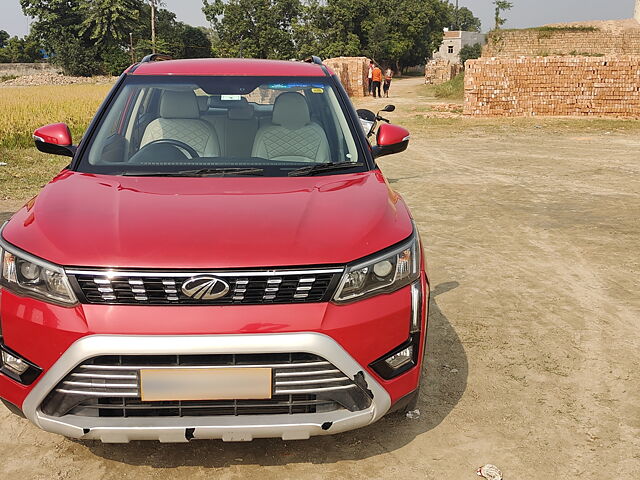 Second Hand Mahindra XUV300 [2019-2024] 1.2 W8 [2019-2019] in Bettiah