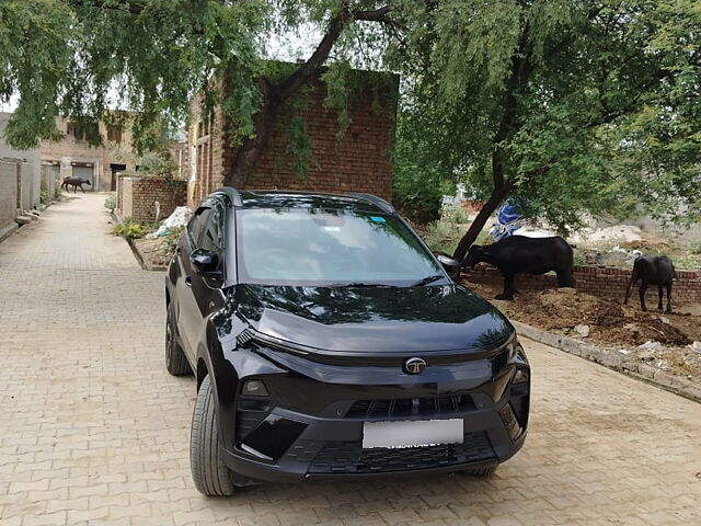 Second Hand Tata Nexon Creative Plus (S) 1.2 Petrol 6MT Dark Edition in Jind