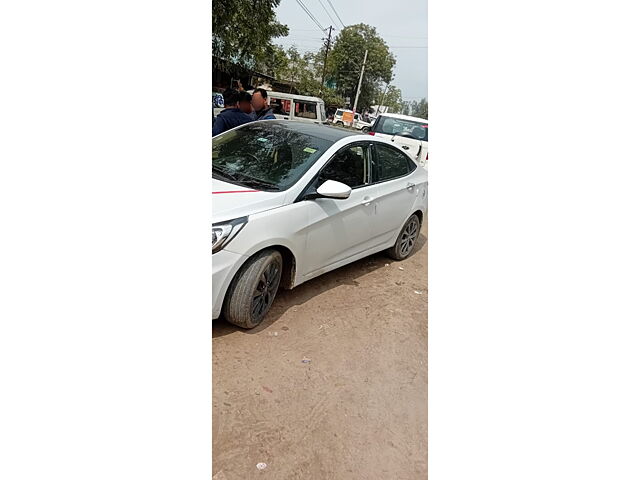 Second Hand Hyundai Verna [2011-2015] Fluidic 1.6 CRDi SX in Rae Bareli