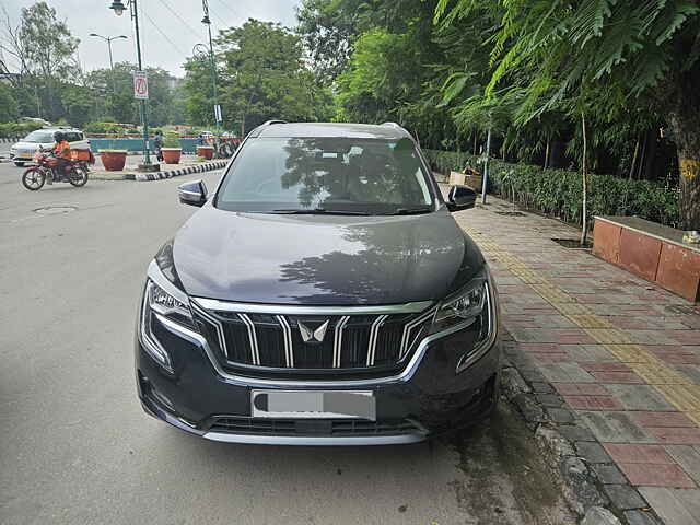 Second Hand Mahindra XUV700 AX 7 Luxury Pack Petrol AT 7 STR [2023-2024] in Delhi