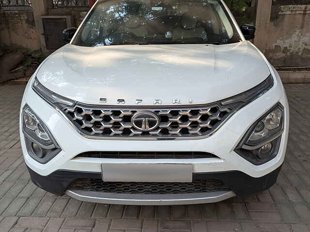 Second Hand Tata Safari Adventure Plus A AT in Noida