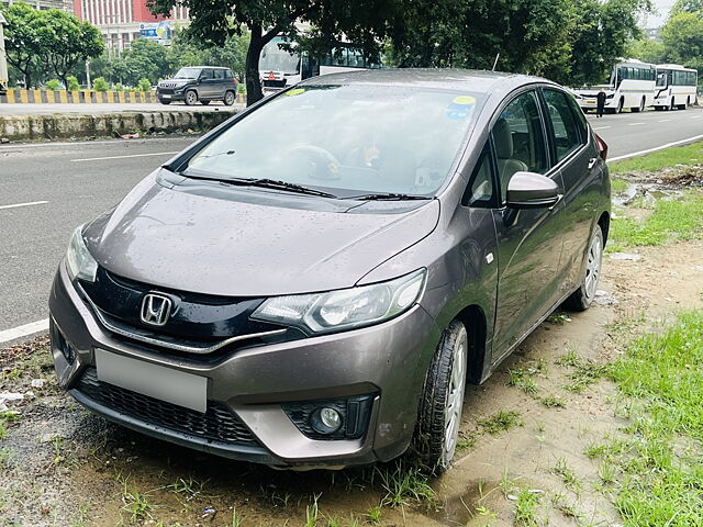 Second Hand Honda Jazz [2015-2018] SV Petrol in Greater Noida