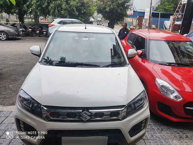 Second Hand Maruti Suzuki Brezza LXi [2022-2023] in Noida