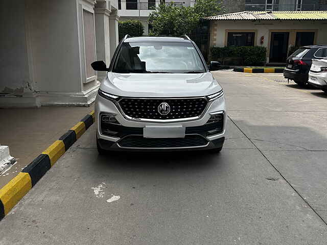 Second Hand MG Hector [2021-2023] Sharp 2.0 Diesel Turbo MT Dual Tone in Chandigarh