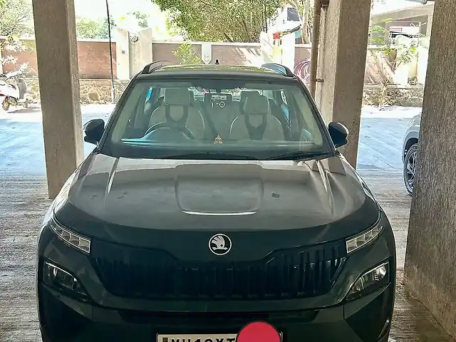 Second Hand Skoda Kylaq Signature Plus Petrol Turbo Automatic in Pune