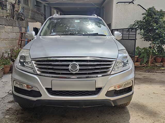 Second Hand Ssangyong Rexton RX6 in Bangalore