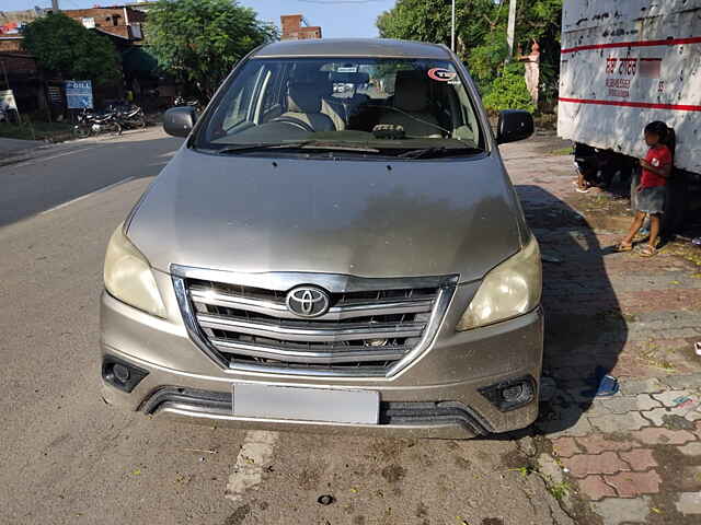 Second Hand Toyota Innova [2009-2012] 2.5 GX 8 STR in Gurdaspur