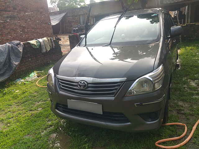 Second Hand Toyota Innova [2012-2013] Aero Ltd 8 STR BS IV in Rae Bareli