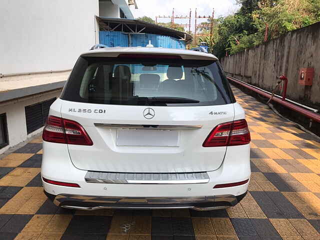 Second Hand Mercedes-Benz M-Class ML 250 CDI in Ratnagiri