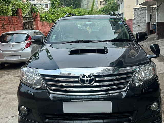 Second Hand Toyota Fortuner [2012-2016] 3.0 4x2 AT in Kanpur Nagar