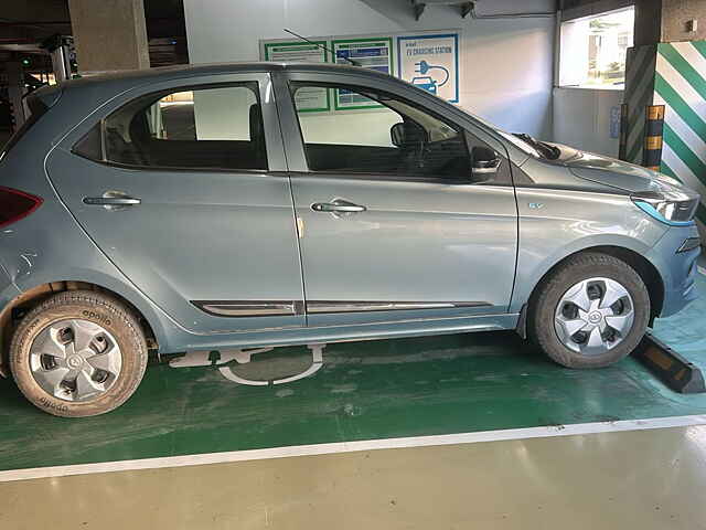 Second Hand Tata Tiago EV XT Medium Range in Bangalore