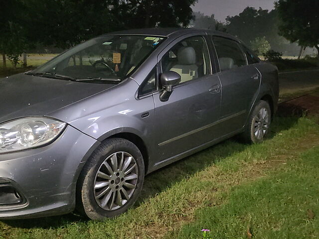 Second Hand Fiat Linea Emotion Diesel [2014-2016] in Greater Noida