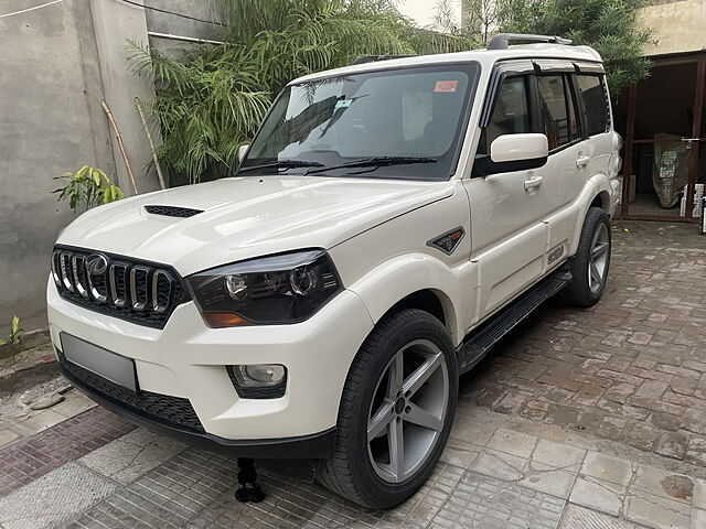 Second Hand Mahindra Scorpio [2014-2017] S10 4WD Intelli-Hybrid in Barnala