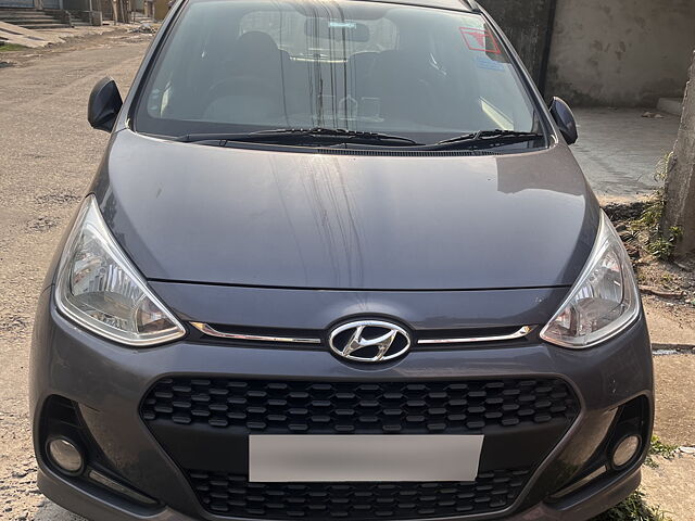 Second Hand Hyundai Grand i10 Sportz U2 1.2 CRDi in Uttar Dinajpur