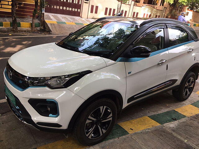 Second Hand Tata Nexon EV Max XZ Plus Lux 7.2 KW Fast Charger [2022-2023] in Bangalore