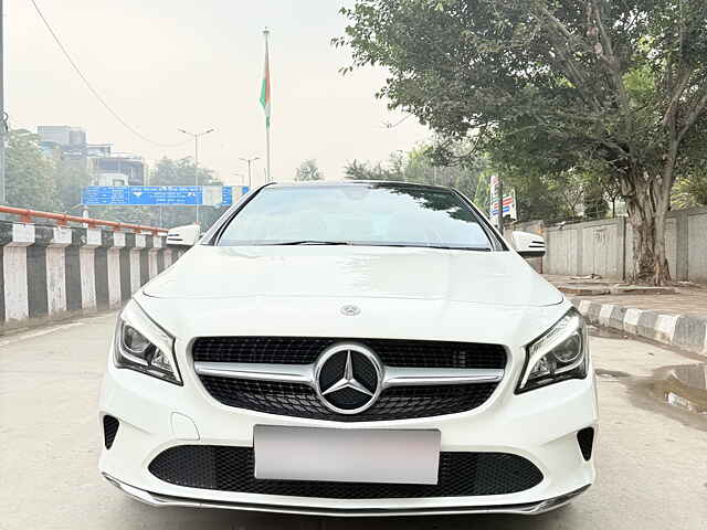 Second Hand Mercedes-Benz CLA 200 Petrol Sport in Delhi