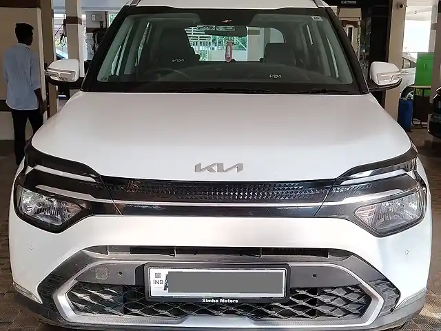 Second Hand Kia Carens [2022-2023] Prestige 1.5 Diesel MT 7 STR in Bhimavaram