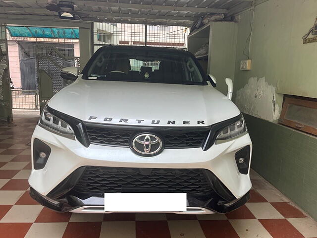 Second Hand Toyota Fortuner Legender 2.8 4X2 AT in Gwalior