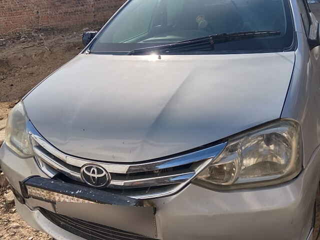 Second Hand Toyota Etios [2010-2013] VX in Modasa