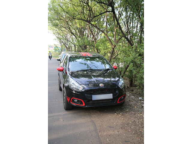 Second Hand Fiat Abarth Punto T-Jet 1.4 Abarth in Pune