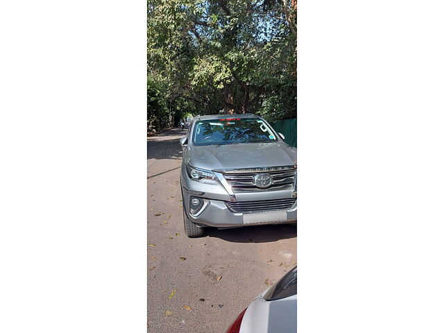 Second Hand Toyota Fortuner [2016-2021] 2.7 4x2 MT [2016-2020] in Delhi