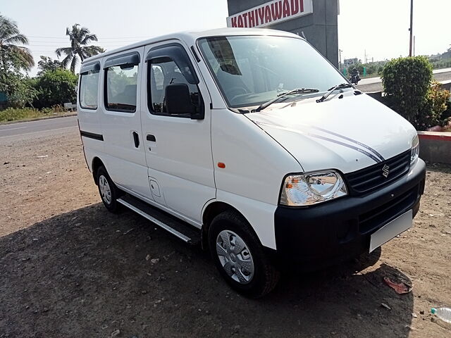 Second Hand Maruti Suzuki Eeco 5 STR AC CNG in Ahmedabad