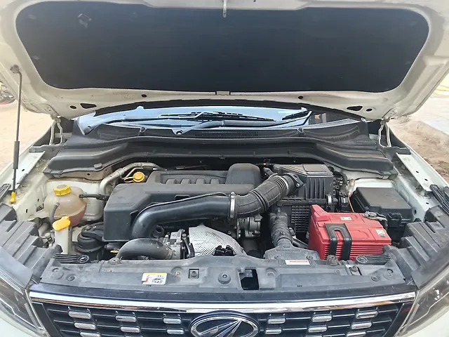 Second Hand Mahindra XUV300 [2019-2024] 1.5 W8 (O) [2019-2020] in Belgaum