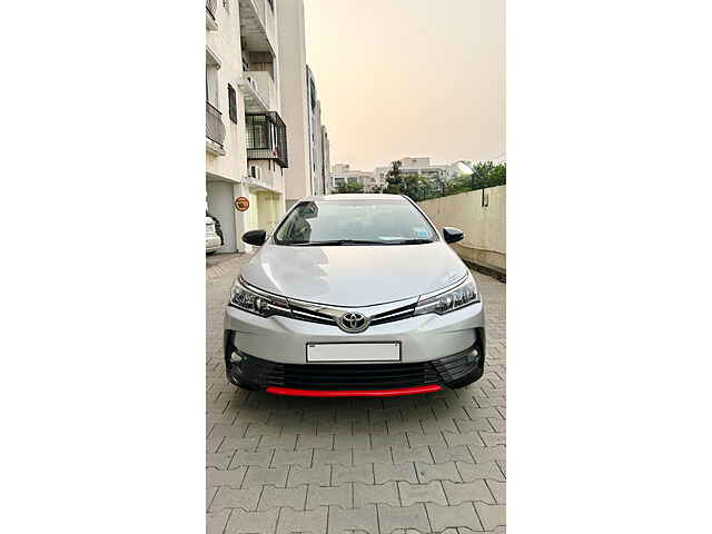 Second Hand Toyota Corolla Altis G Petrol in Chennai