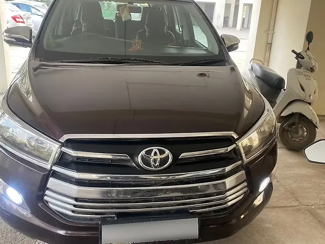 Second Hand Toyota Innova Crysta [2016-2020] 2.4 GX 8 STR [2016-2020] in Chandigarh