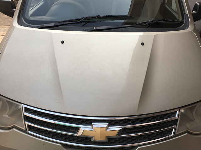 Second Hand Chevrolet Enjoy 1.3 LS 8 STR in Ahmedabad