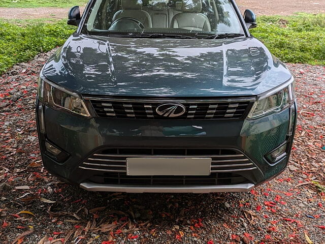 Second Hand Mahindra XUV300 [2019-2024] W8 (O) 1.5 Diesel AMT Dual Tone [2021] in Jalgaon