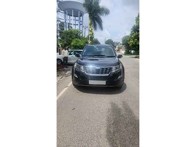 Second Hand Mahindra XUV500 W7 AT [2018-2020] in Dehradun