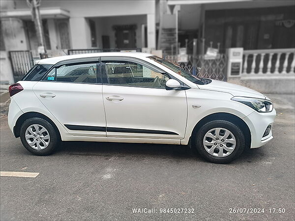 Second Hand Hyundai i20 Active 1.2 Base in Bangalore