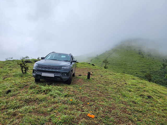 Second Hand Jeep Compass Trailhawk 2.0 4x4 [2022] in Bangalore