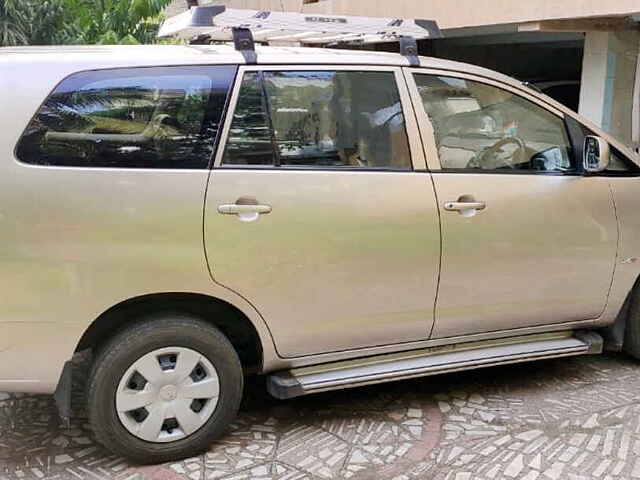 Second Hand Toyota Innova [2005-2009] 2.5 G4 8 STR in Solapur