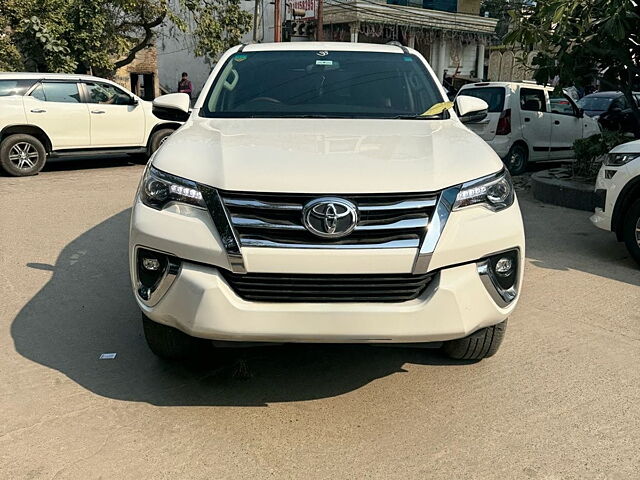 Second Hand Toyota Fortuner [2016-2021] 2.8 4x4 AT [2016-2020] in Delhi